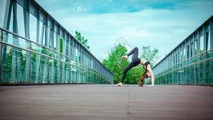 Steam创始人都玩啥？G胖沉迷68%好评游戏 还要爆肝全结局