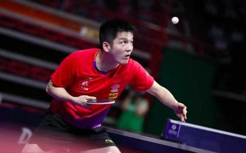 承受着一定 承受着一定