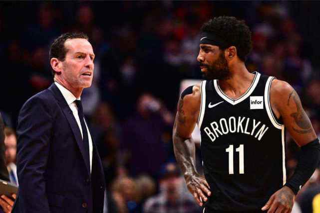 而卡鲁索用 而卡鲁索用